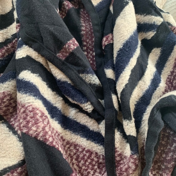 Lucky Brand Cardigan - Picture 4 of 5